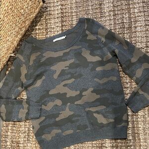 Stitches & Stripes Green Camo Oversized Crew Neck